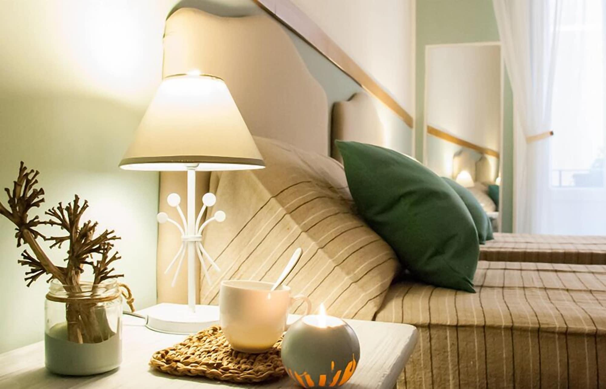 Ai Lumi Bed & Breakfast ตราปานี ภายนอก รูปภาพ